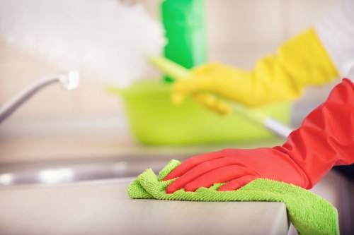 Visual symbol representing screen-reader friendly cleaning service content